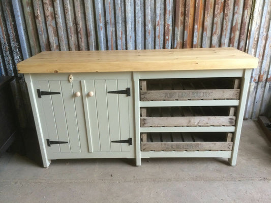 Kitchen / utility double cupboard with full size trays