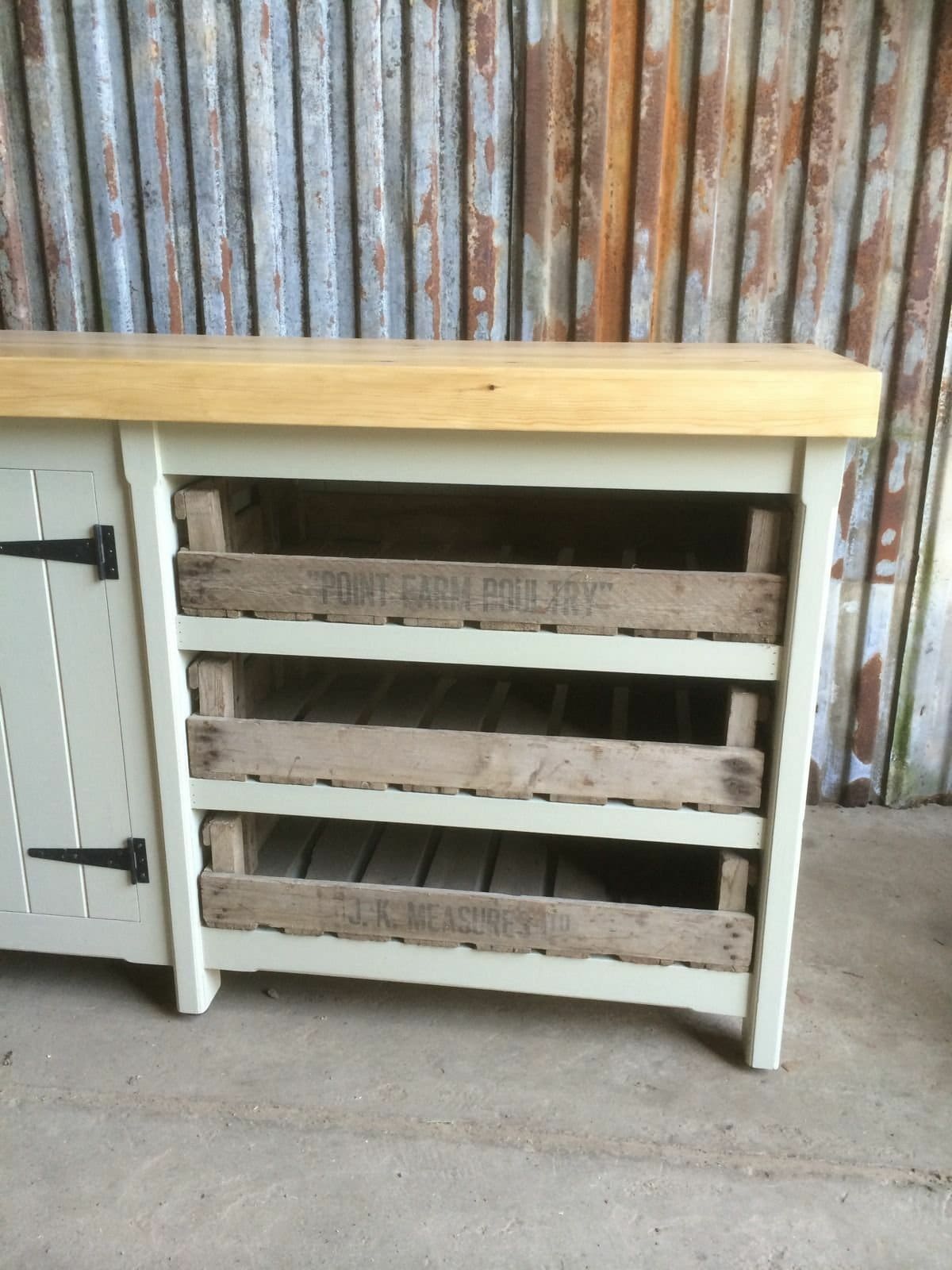 Kitchen / utility double cupboard with full size trays