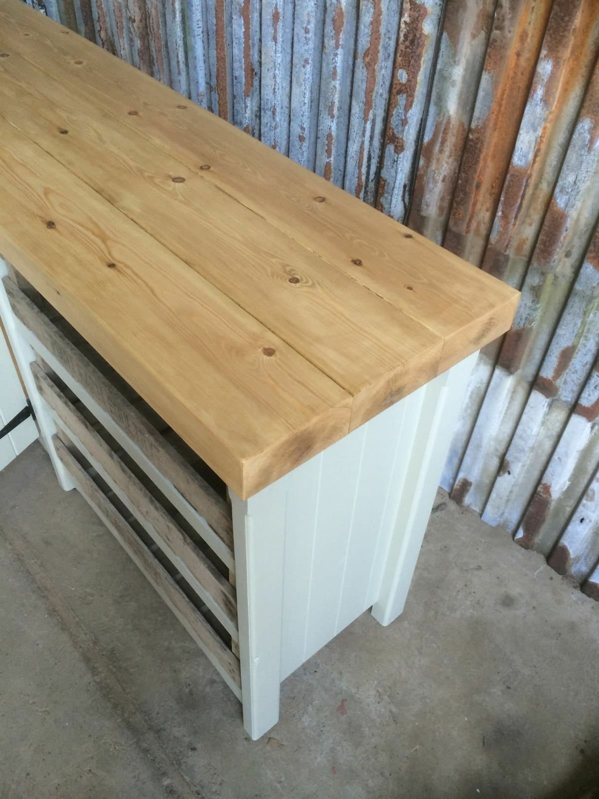 Kitchen / utility double cupboard with full size trays