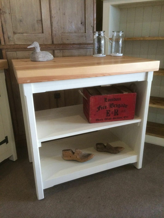 Fully open shelved unit - Chunky pine top