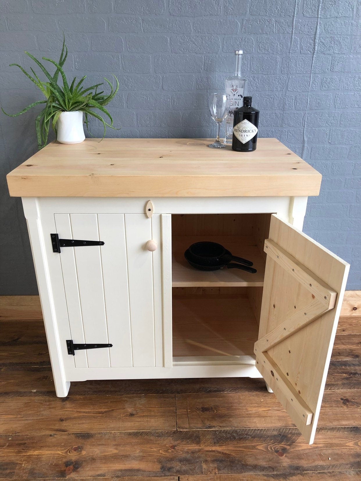 Double cupboard unit - Chunky pine top